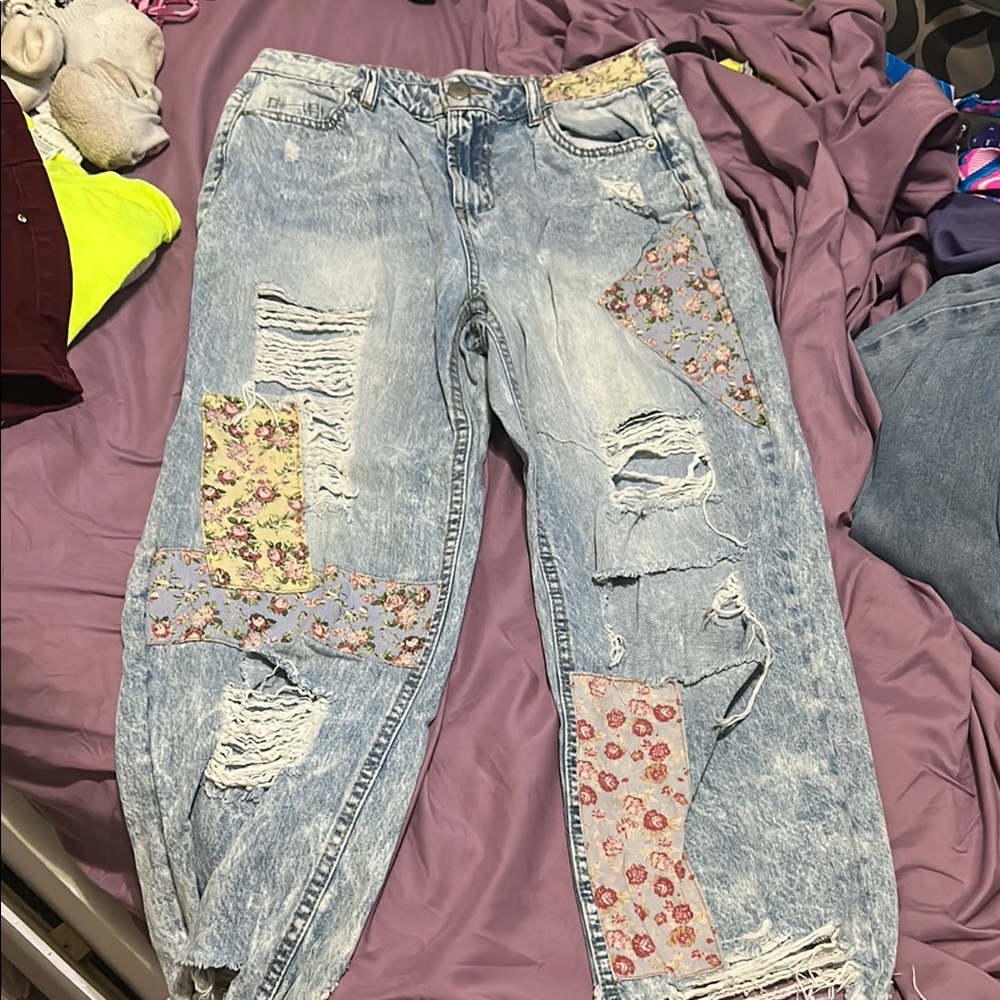 Floral Patchwork Distressed Women's Jeans
